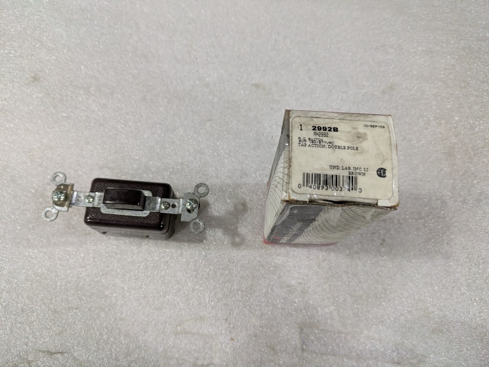 ARROW HART AH2992I AC TAP ACTION SWITCH 20A 120/277V DOUBLE POLE IVORY