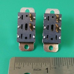 LOT OF 2 SWITCHCRAFT 46202LR MILSPEC SLIDE SWITCH 3A 125V