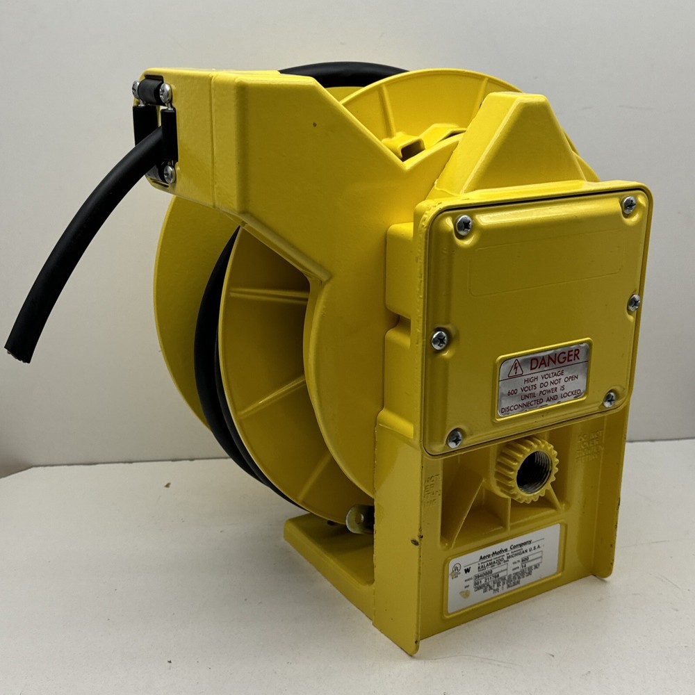 Woodhead Aero-Motive 394D Retractable Power Cable Reel 12AWG 4Cond 12/4 SOOW