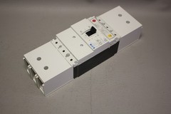 EATON/MOELLER 20A CIRCUIT BREAKER WITH TRIP UNIT NZMB1-A