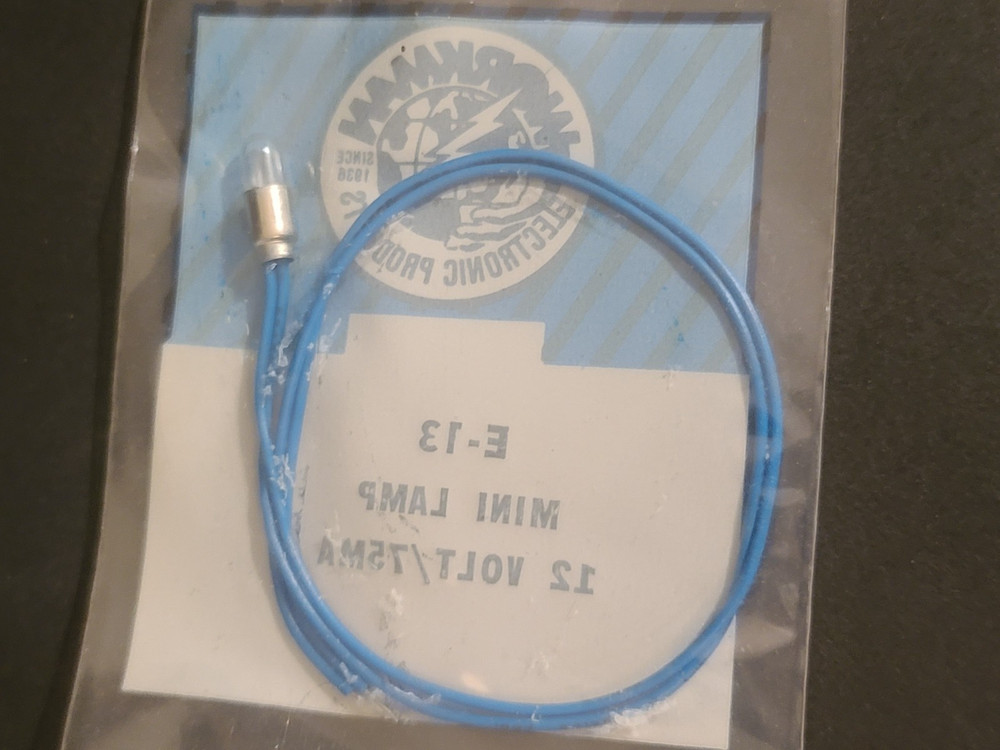 (PACK OF 1) 12V DC 75ma 5mm Workman Electronic Products E13 Display Mini Lamp
