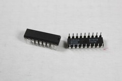 IC DIP 18 PIN E7972107B Pack of 2