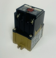 ALLEN BRADLEY NO. 700-P200A1 STANDARD AND TIME DELAY CONTACT 2 NO OPEN TYPE