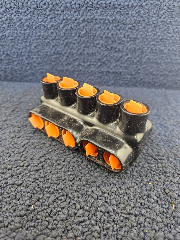 ABB THOMAS & BETTS AMTD250105 5-Port Insulated Aluminum Multitap Connector 600V