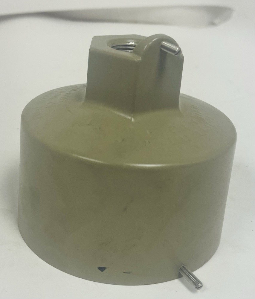 HUBBELL KILLARK NO. EZA2, HAZARDOUS LOCATION LIGHT FIXTURE CORROSION RESISTANT