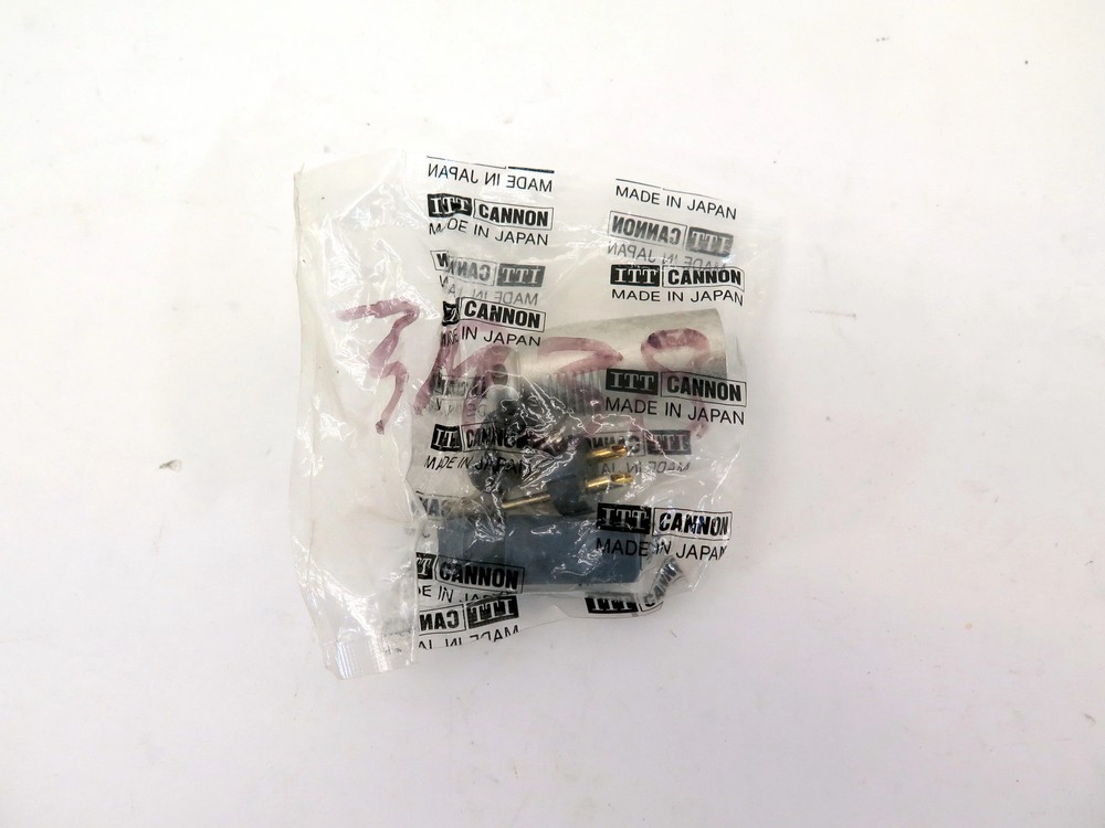 ITT Cannon XLR-3-120 Connectors