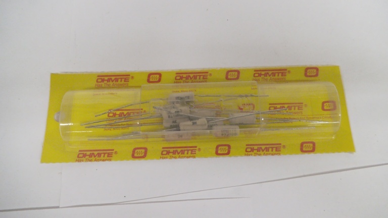 Qty 10 pcs Ohmite wire wound axial resistors, 3.25watt 100 Ohm 5 percent, 93J100