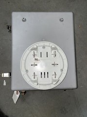 New Cooper Power Systems CBC-8000 Capacitor Bank Control @1A