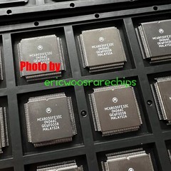 NOS Motorola MC68030FE33C 68030 Enhanced 32-Bit Microprocessor QFP132 x 1pc