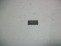 Samsung TSOP-54 256MBIT SDRAM K4S561632B – TC1L (Lot Of 8 Pieces)