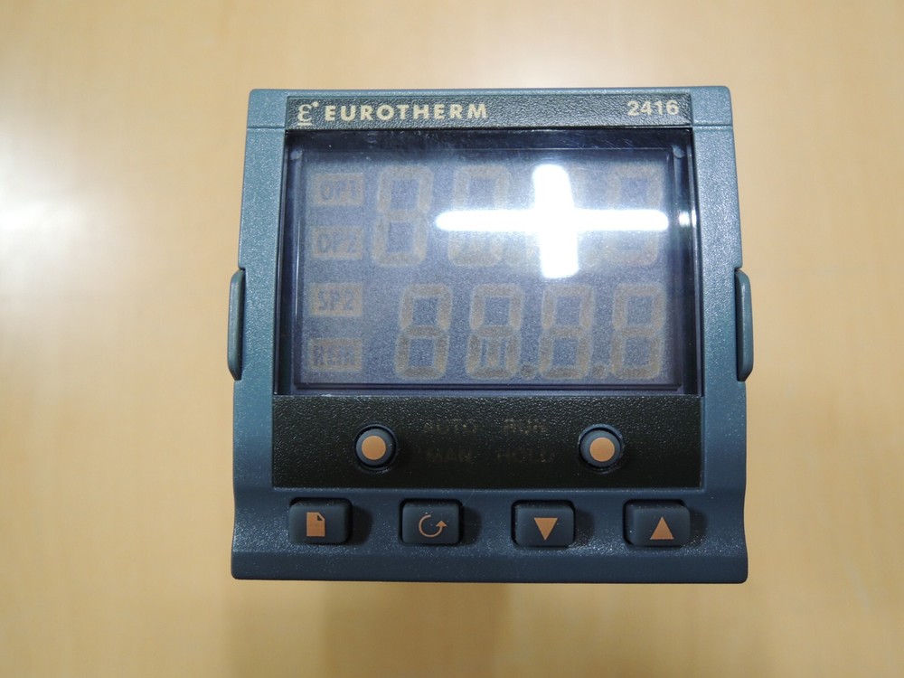 EUROTHERM 2416 2416/P4/VH/H2/XX/XX/AM/ENG/XXXXX/XXXXXX/
