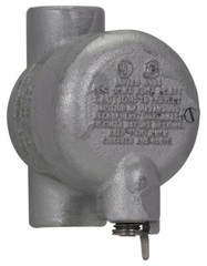 Crouse-Hinds EZD411, CONDUIT SEALING FITTING, 1 1/4 EZD SEAL FTG DRAIN AND
