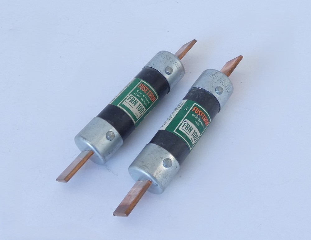 *Lot of 2* McGraw-Edison Bussmann FRN100 Fusetron Dual Element 100A Fuse