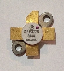 Authentic MOTOROLA SRF3775 RF POWER TRANSISTORS Matched Date Codes Rare NOS Pair