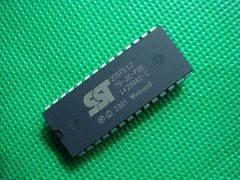 10PCS DIP-28 Eeproms Programmable Flash Chip For SST27SF512-70-3C-PG SST 27SF512