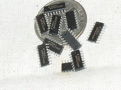 12 FAIRCHILD 74123 DM74LS123M DUAL RETRIGGERABLE ONE SHOT MULTIVIBRATOR 16-SOIC