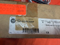 ALLEN BRADLEY WIRED CABLE 1492-ACABLE025F 20 CONDUCTORS 22 AWG