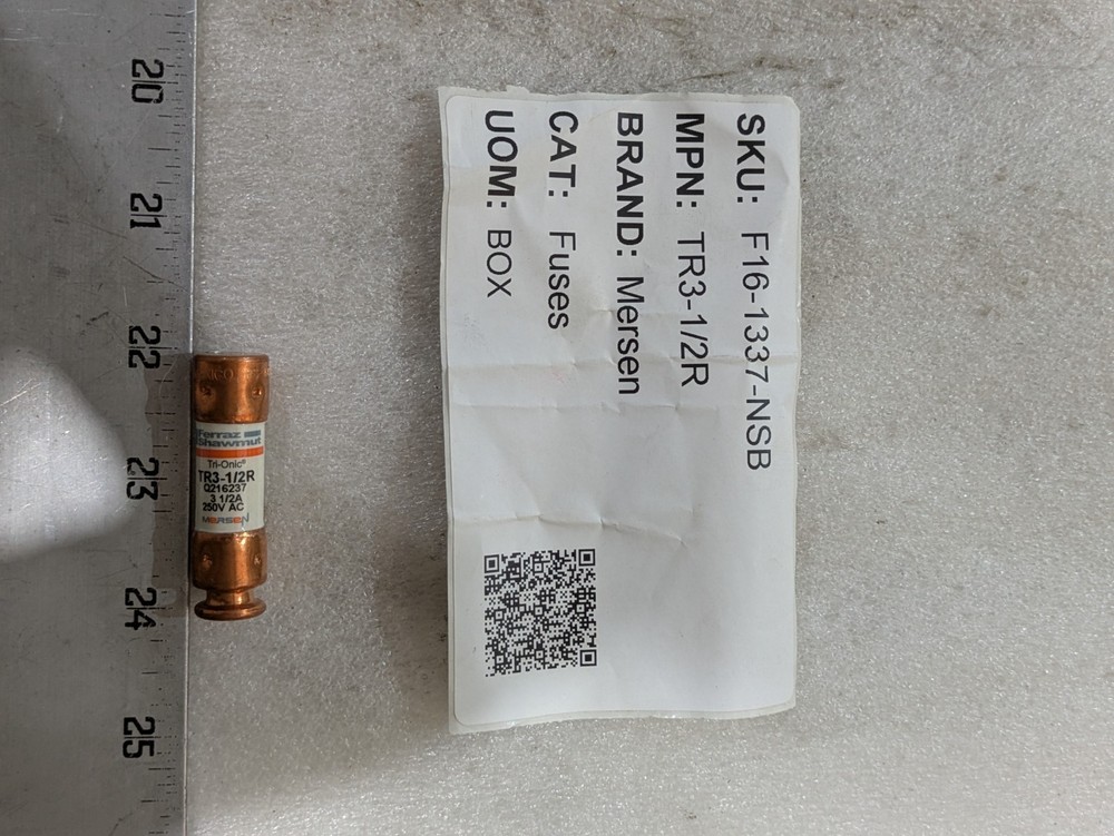 FERRAZ SHAWMUT MERSEN TR3-1/2R FUSE (LOT OF 10)