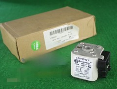 QTY:1 NEW 170M3471 fast fuse 500A 690V instant fuse