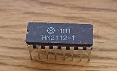 1x LOT Rare Vintage HITACHI HM2112 – 1024 x 1 Fully Decoded RAM CDIP-16 QTY AVAL