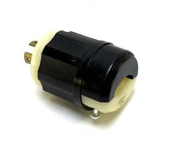 Leviton 2421 20 Amp 250 Vac 3 PhaseLocking Plug (New)