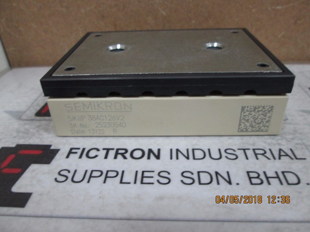 NEW 1PCS SKIIP38AC126V2 SEMIKRON MODULE