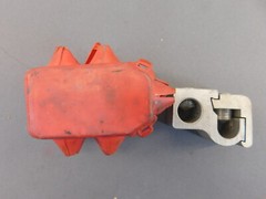 ILSCO GTC-250-350 350-350 Terminal Lug with Cover 600V-Red