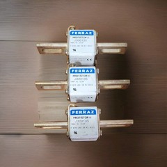 Mersen Ferraz Protistor Semiconductor Fuse J300135 700V AC 315A One Fuse