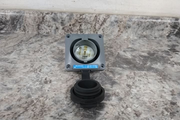 Hubbell HBL2815SW 120/208VAC 30 A Current Watertight Flanged Locking Inlet