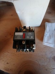 AB 700-N200A1 Allen-Bradley 300V Max Industrial Control Relay