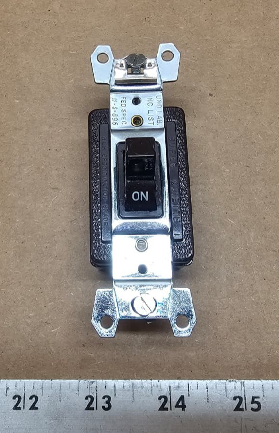 Arrow Hart 1891 Brown 15a 120-277vac Single Pole Senior Quette Switch, 1 pc