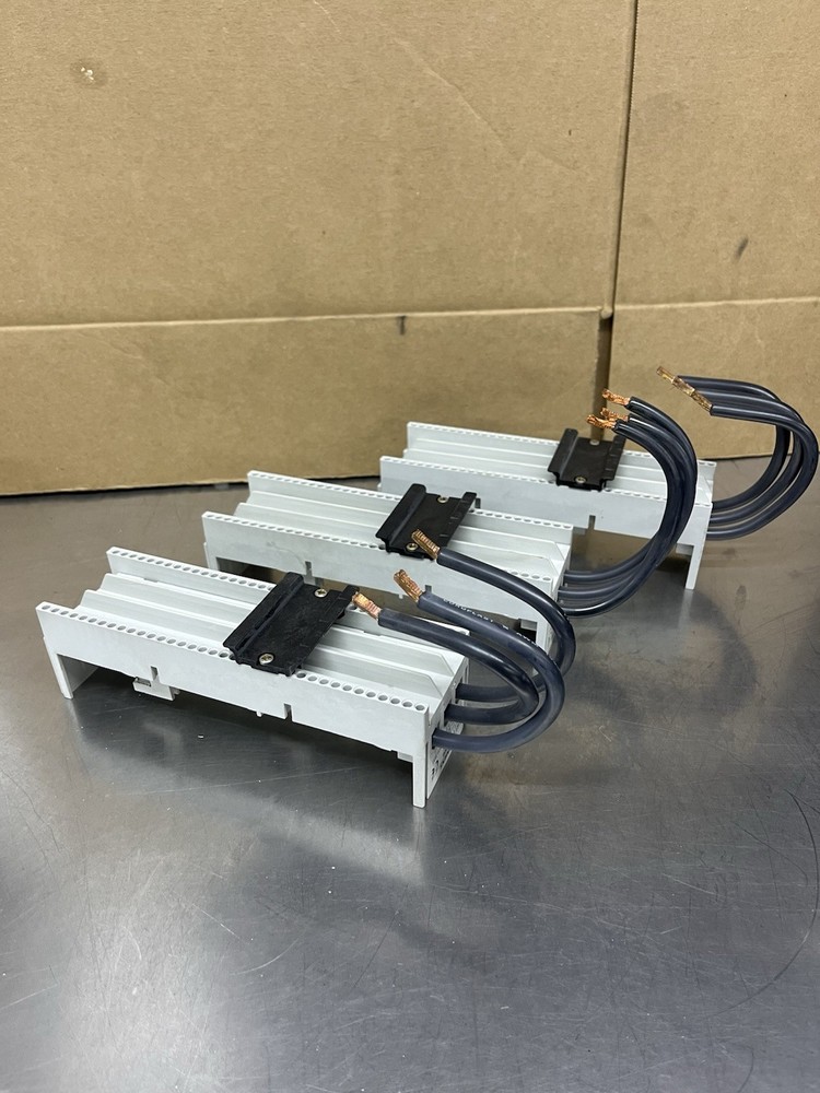 Lot Of 3 Siemens 8US1 261-5FM08 Busbar Adapter 3 Pole Made In Germany