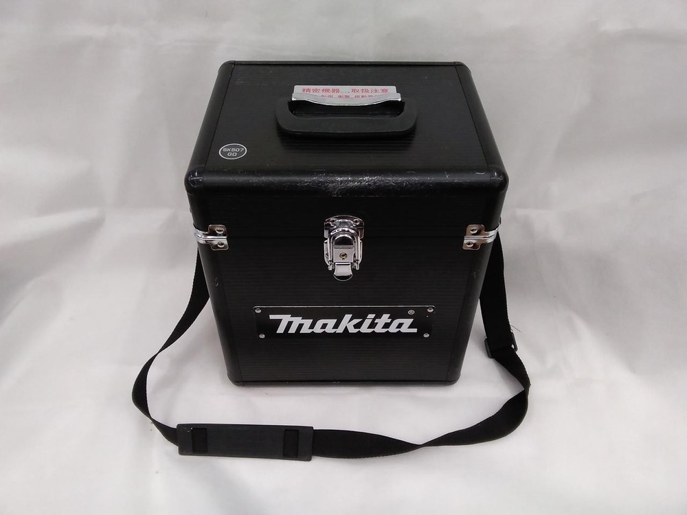 Makita SK507GD Laser Marker Green Laser Bluetooth Smartphone Control