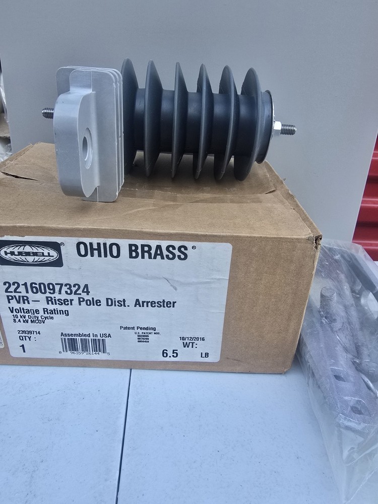 Hubbell PVR Riser Pole Dist. Arrester – 2216097324