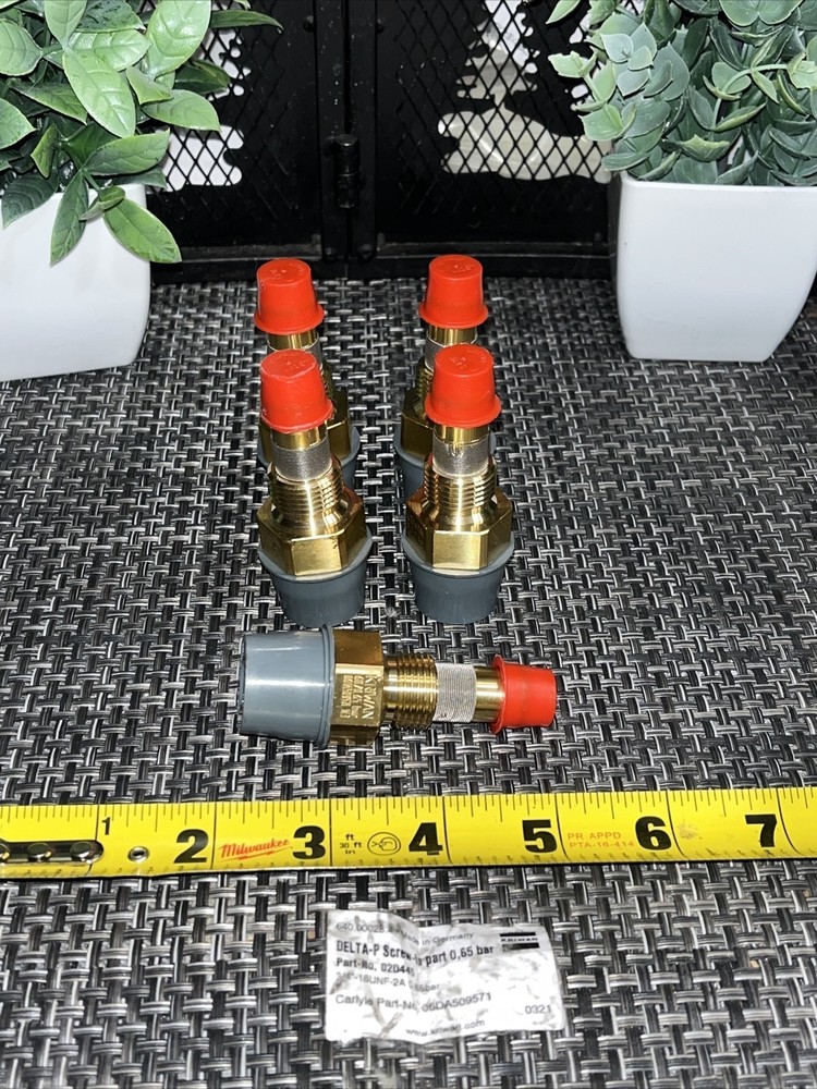 Kriwan Delta-P 02D445 3/4” – 16UNF-2A Oil Pressure Sensor 60/0.65 06DA509571 NEW