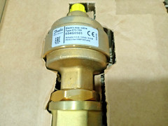 1PC- Danfoss ETS 100 034G0501 Electric expansion valve- Brand NEW