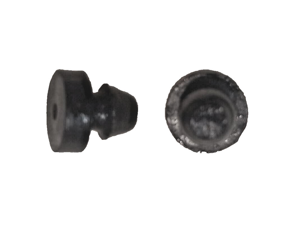 PUSH-IN RUBBER FEET 3/8 DIA PAD, 1/8 HOLE, 1/16 PANEL THK – 30 pcs