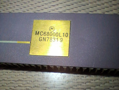 MC68000L10 MOTOROLA 32Bit CPU Micro Processor GOLD TOP CERAMIC CASE RARE IC