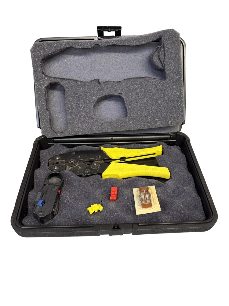 AMP 220190-1 Coax Crimping Tool Yellow Handles W/ Xcelite Cable Stripper Set