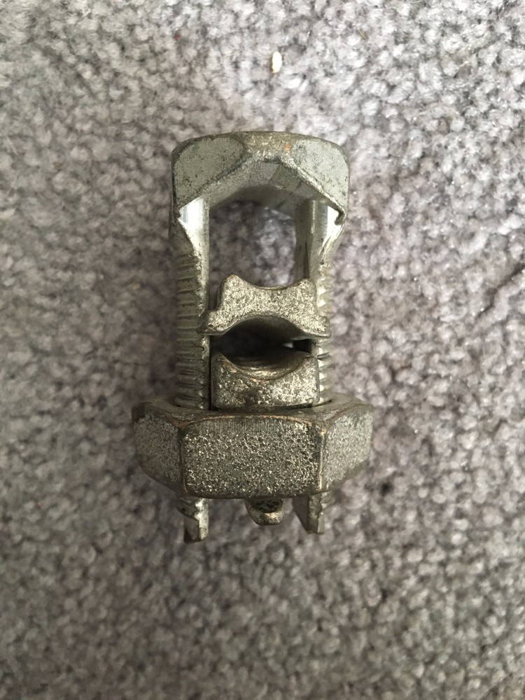 PU SW – 10 250 MCM Split Bolt Connector