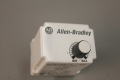 ALLEN BRADLEY 700-HT22BU120 SER A 120 VDC TIME DELAY RELAY