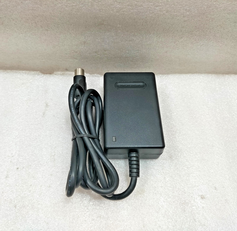 RS 454-5119 OEP 5 VDC12 VDC OUTPUT POWER SUPPLY