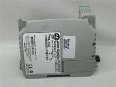 Allen-Bradley Output Module w/o Terminal w/ 1769-ECR Right End Cap/Terminator