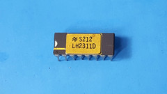 ONE- IC, VOLT COMPARATOR, DUAL/BIPOLAR, 16PIN, CERAMIC, GOLD PINS, LH2311D, NSS