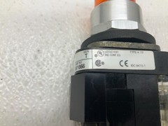Allen Bradley 800T-PA16 Amber Orange Illuminated Push Button 800T-N326 (TSC)