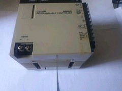 PLC . OMRON C200H-RT201-C