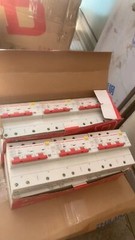 1pc Delixi DZ47LE1253D80 3p 80A Welcome counteroffer
