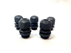 Hubbell 1/2″ NPT Cord Grip, Wire Cable Gland Fitting for Electrical Box LOT OF 5