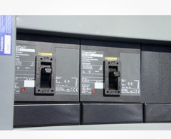 NIB – Square D – QDA32225 – 225A, 3 Pole, 240Vac Circuit Breaker By Schneider