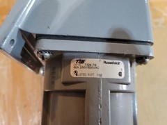 Thomas & Betts 7324-78 Receptacle 60A, 250v600vac wJAA6-AB6 Base Angle Adapter